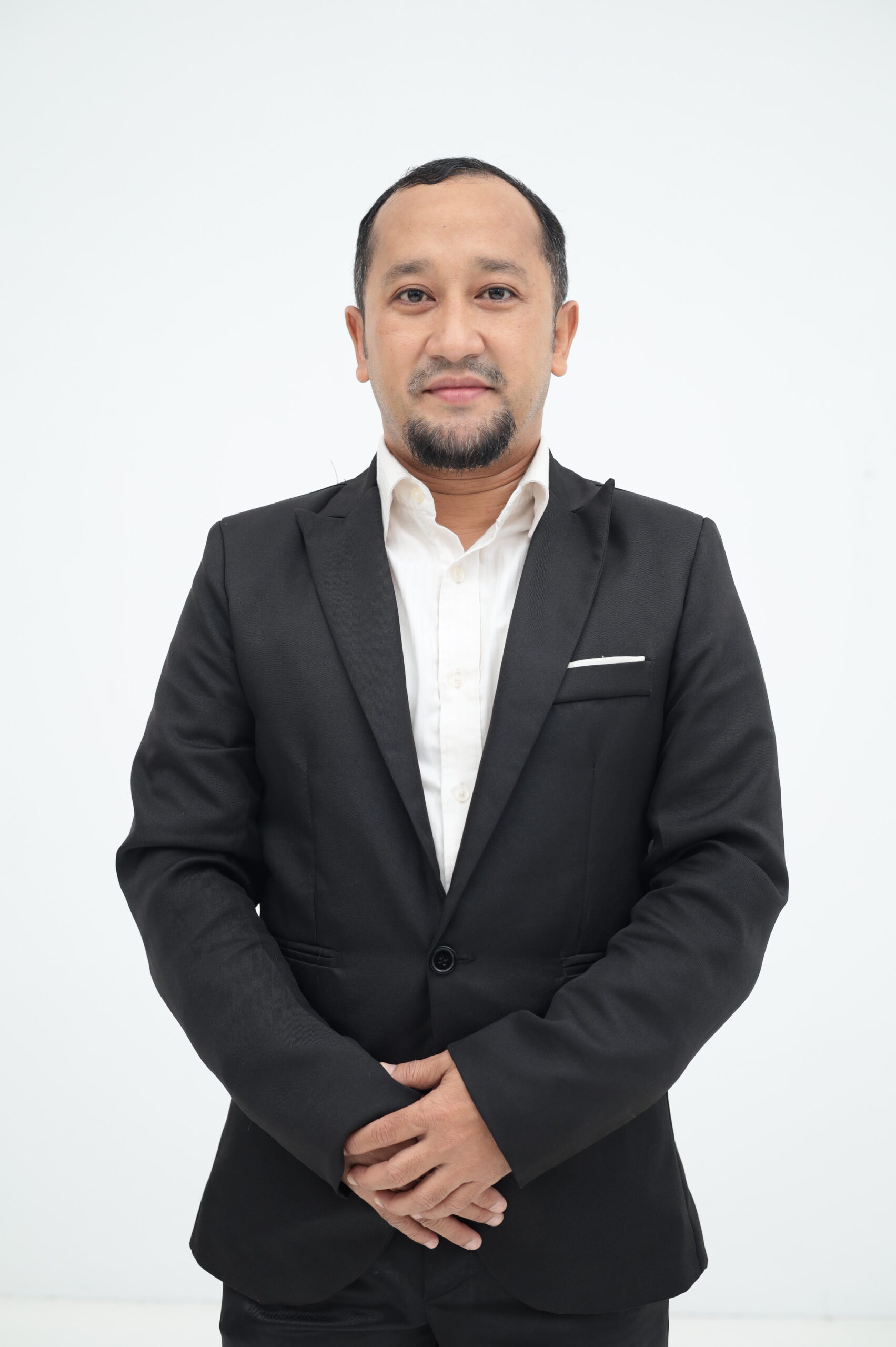 <strong>HAFEEZUL SEPIA</strong>